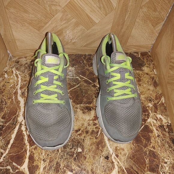 Nike women's Flex Experience RN running shoes sneaker gray size 8.5.   090 - Picture 8 of 12